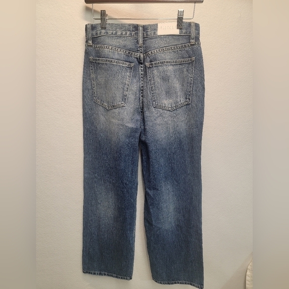 PISTOLA High Rise 27-in light knee distressing, vintage fading slim straight cut - Picture 3 of 11